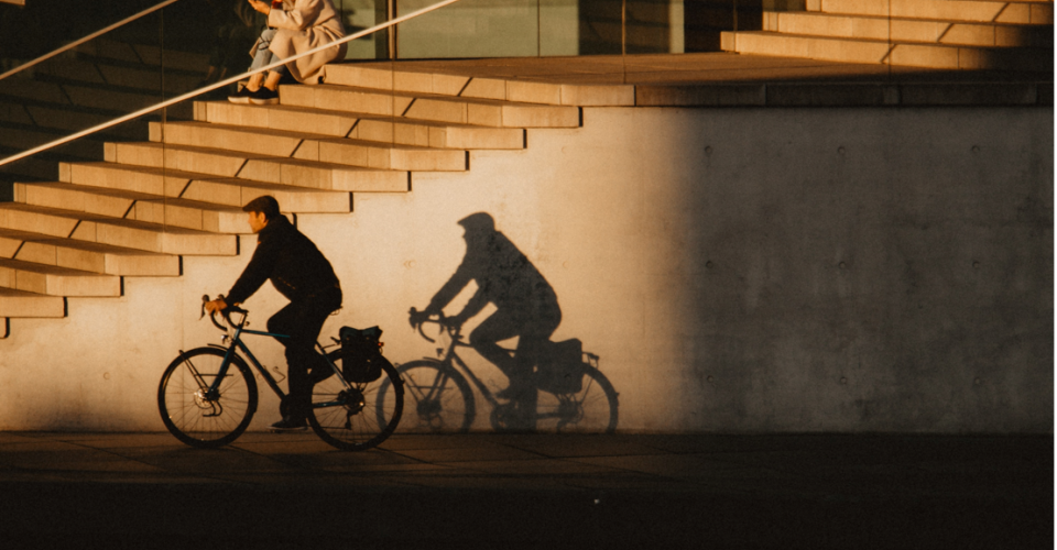 homme à vélo